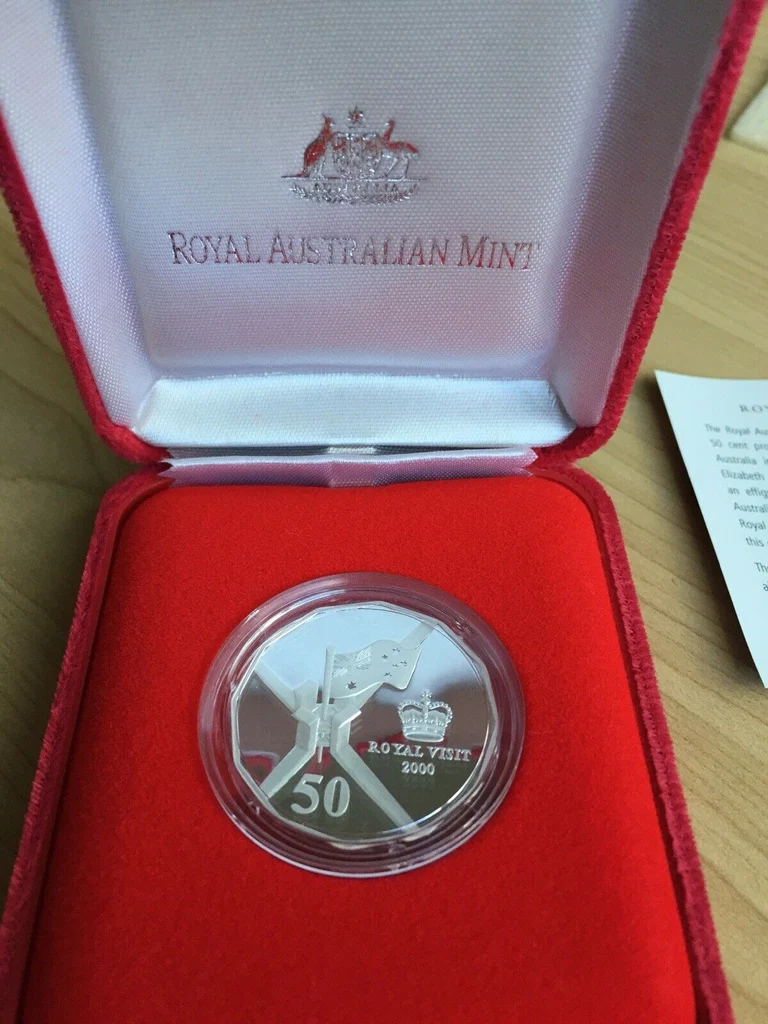 18.24g Royal Visit 2000 50 Cent Silver Coin - Royal Australian Mint - Image 3